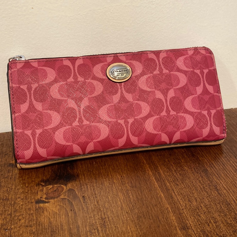 Coach wallet